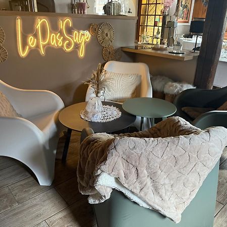 Hotel Wistub Le Passage サント・マリー・オー・ミーヌ エクステリア 写真